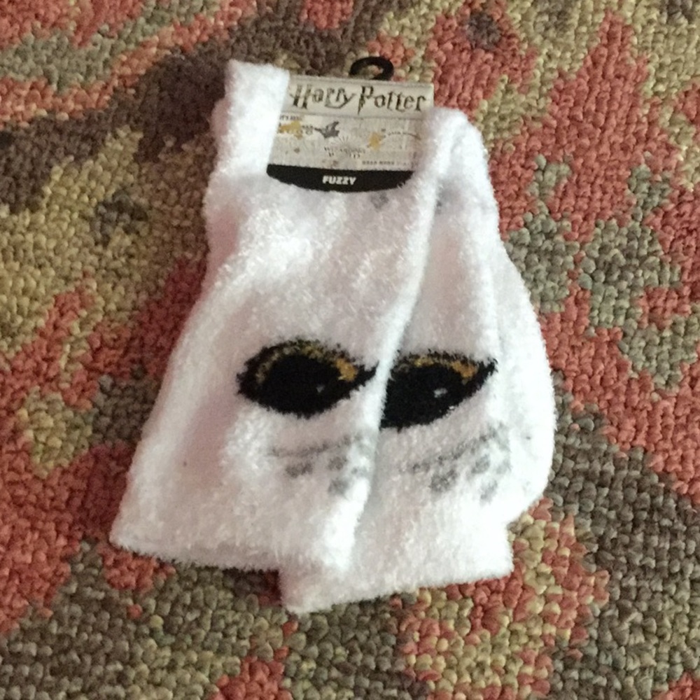 Bioworld NWT Harry Potter Fuzzy Socks, Sock Size 9-11